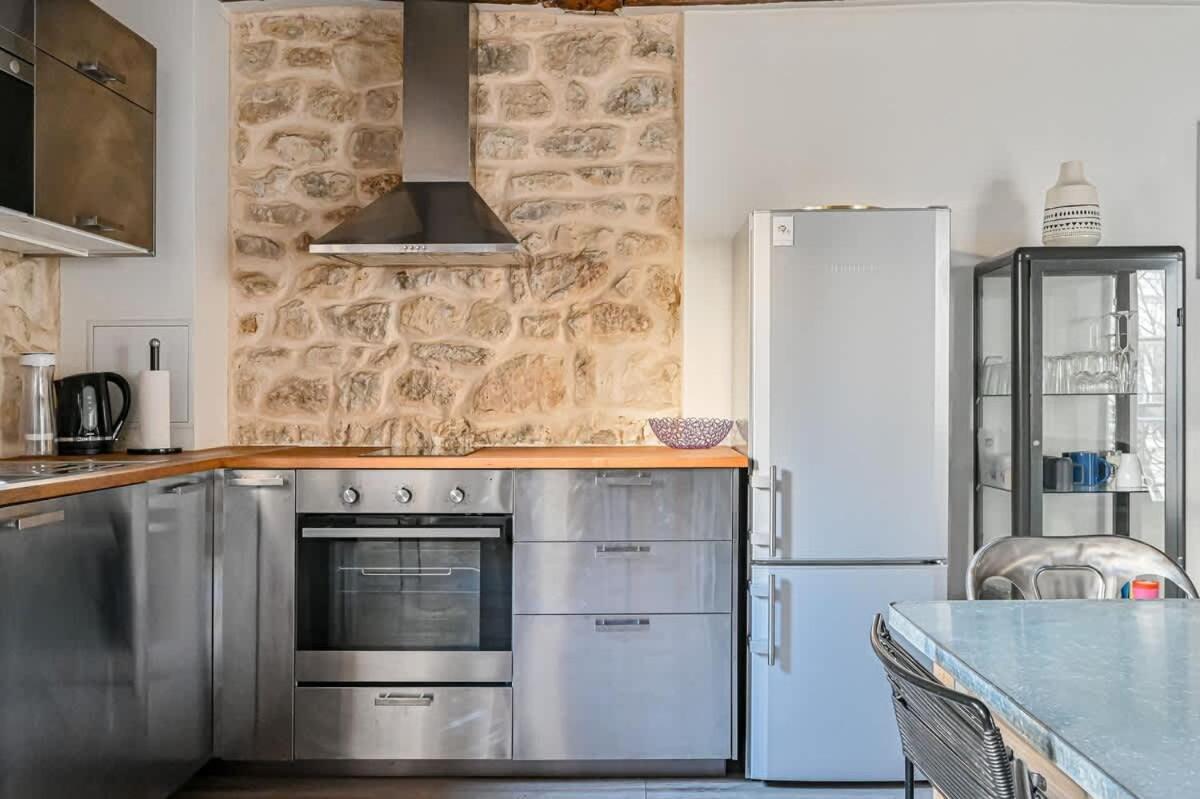 Appartement Grand 2 Pieces Typique Du Marais - Flat-guest