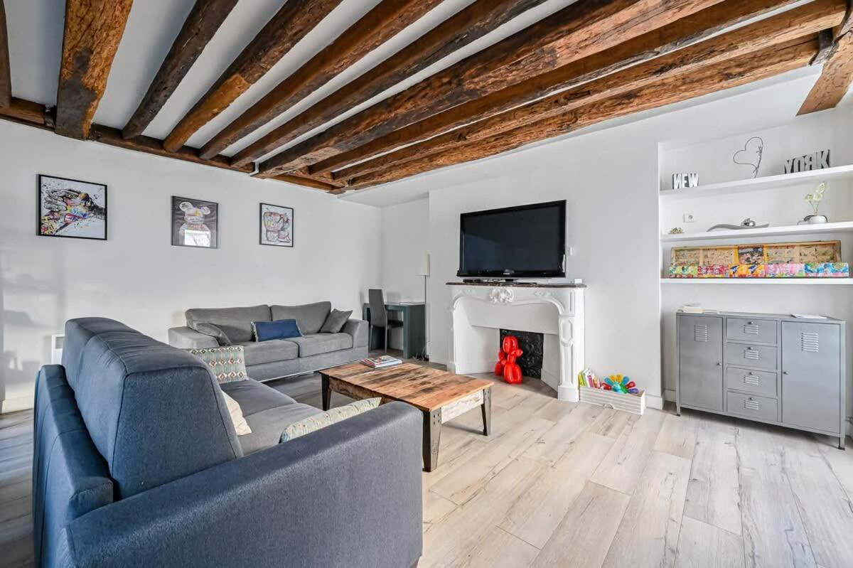 Appartement Grand 2 Pieces Typique Du Marais - Flat-guest *