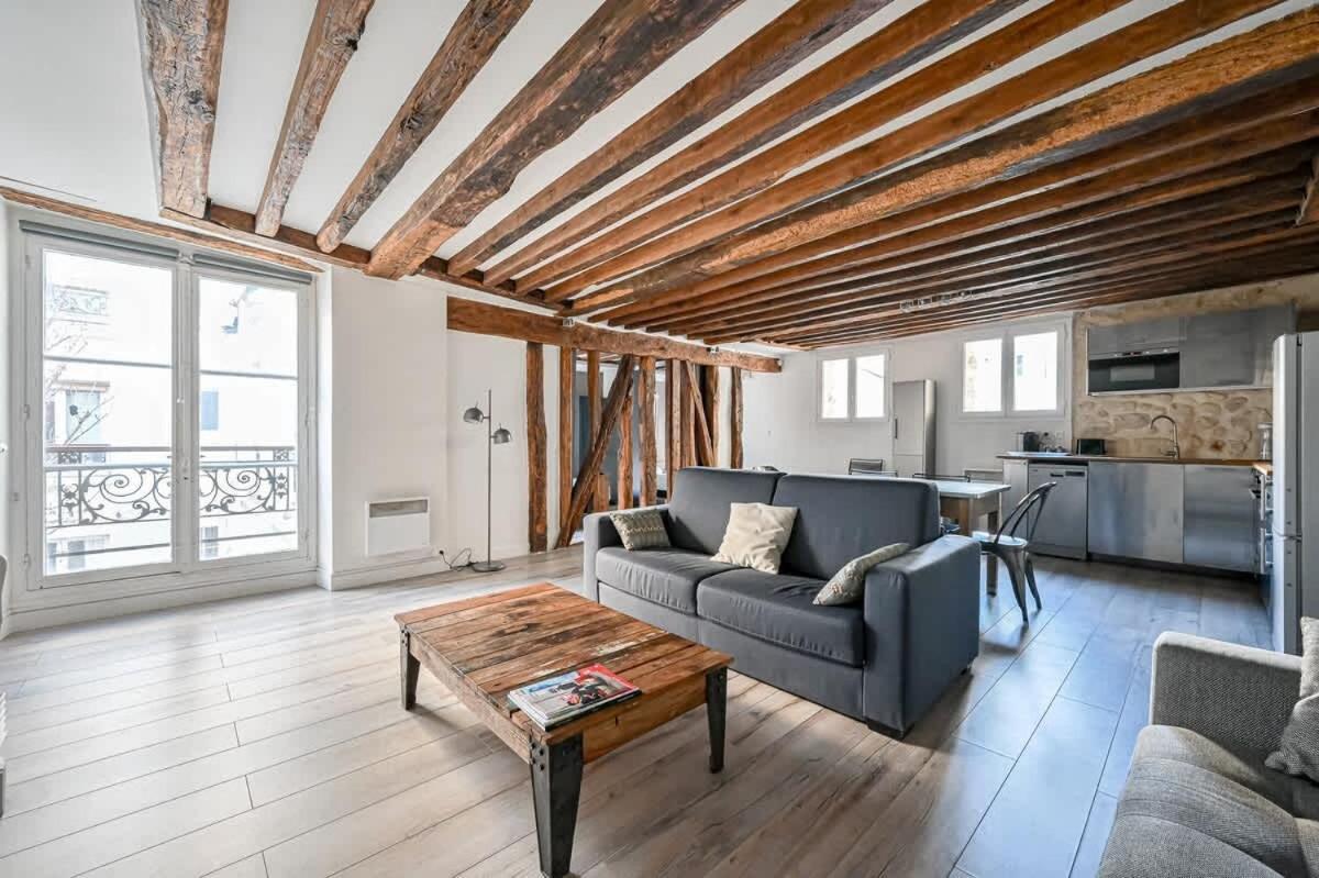 Appartement Grand 2 Pieces Typique Du Marais - Flat-guest *